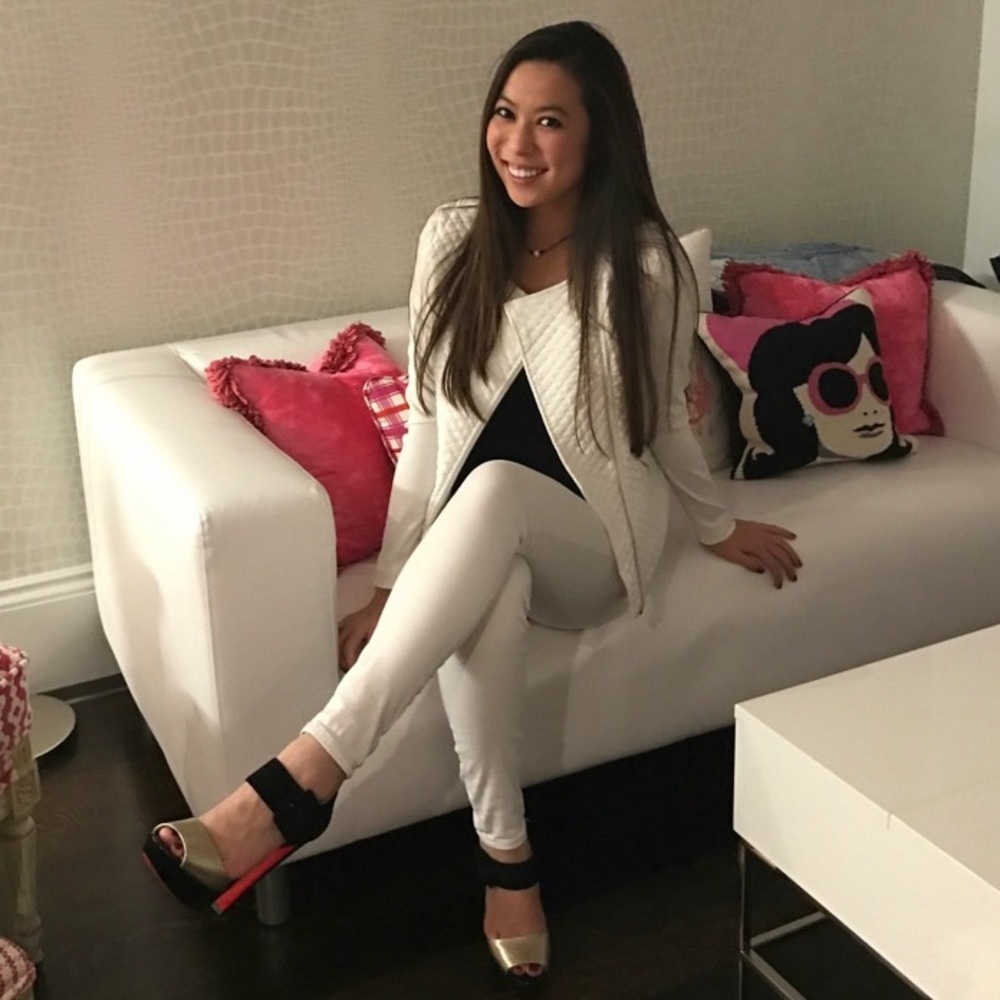 Meet your Posher, Lily